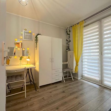 גדנסק Spacious Room מראה חיצוני תמונה
