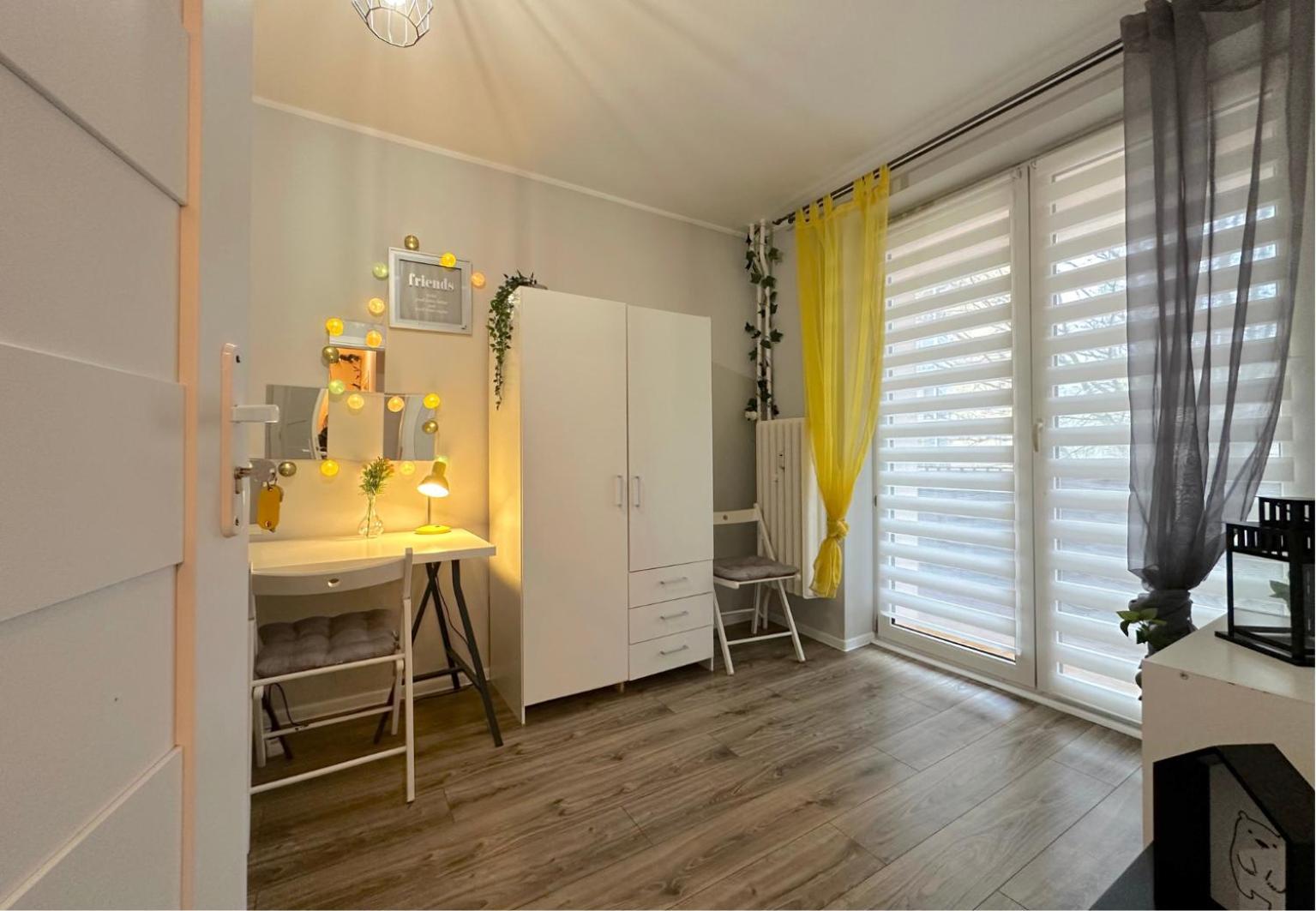 גדנסק Spacious Room מראה חיצוני תמונה